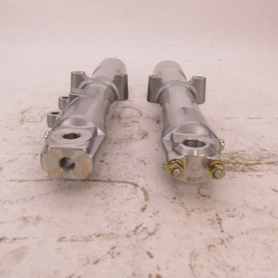 Pair of Harley OEM Showa Lower Fork Sliders Softail 00-06 L45916-00 R4