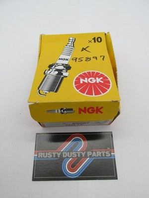 Lot of 7 NGK Spark Plugs 95897 MR7F