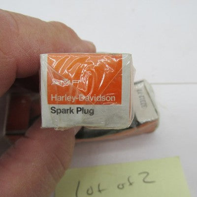 Lot of 2 Harley-Davidson Genuine OEM NOS AMF #5R6 Spark Plugs 32312-77