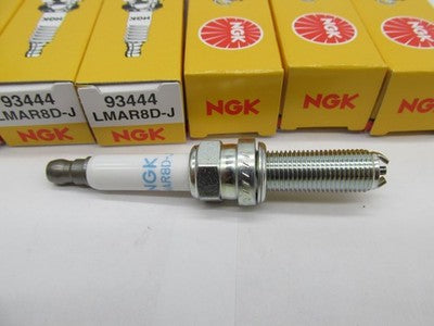 Lot of 6 NGK NOS Spark Plugs 93444 LMAR8D-J