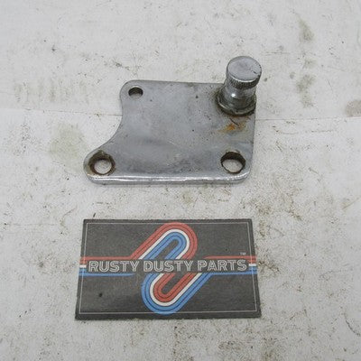 Harley Davidson OEM Splined Passanger Foot Peg Mount Bracket 52688-65