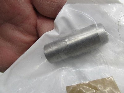 Harley-Davidson Genuine NOS Intake Valve Guide 18179-57C