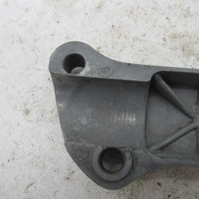 Harley Davidson Genuine Handlebar Top Clamp Mount Big Twin 56119-77A 3