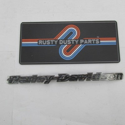 Harley-Davidson OEM NOS Right RH Fuel Tank Medallion Emblem, Black 141