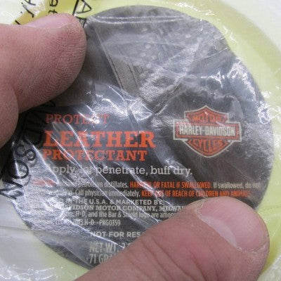 Harley Davidson OEM NOS Leather Protectant Care Kit 2.5oz 98836-92