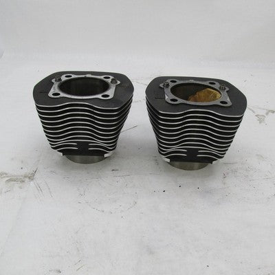 Pair of Harley Davidson OEM Stock 99-06 Twin Cam 88 Black Cylinder Jug