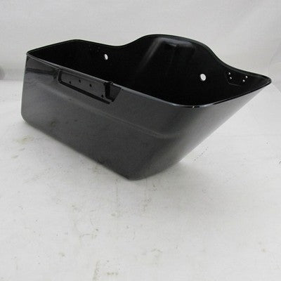 Harley-Davidson OEM 14-23 Touring Right Saddlebag Bottom Casing Black