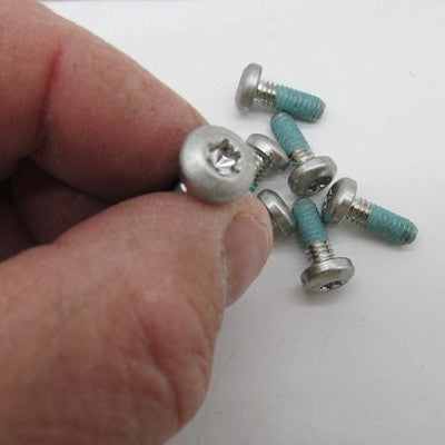 Lot of 10 Harley Davidson OEM NOS Pan Head Mach Torx Screw 2921A
