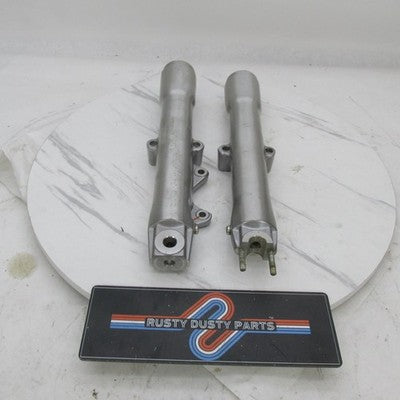 Harley Davidson Showa OEM Pair of Front Fork Slider 45918-86 (R) 45915