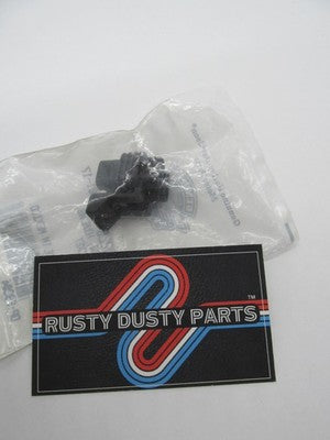 Harley Davidson Genuine NOS 5-Way Connector Housing Socket 69200225