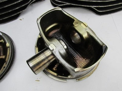 Harley Davidson Genuine OEM Pair of M8 Cylinders & Pistons 16800080 16
