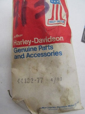 Lot of 27 Harley Davidson Genuine NOS 1/4"-20 x 1-1/2" Fillister Head