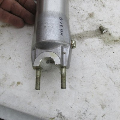 Harley Davidson Showa OEM Pair of Front Fork Slider 45917-86 (L)  4591