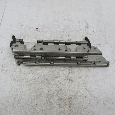 Harley Davidson OEM Right Side Saddlebag Hinge Latch 2006 Electra Glid