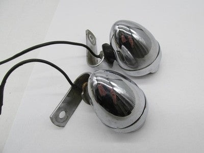 Pair of Harley Davids Yankee Guide Bullet Amber Turn Signals with Viso