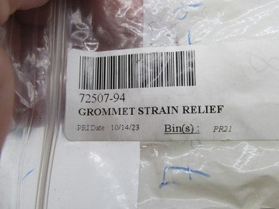 Lot of 8 Harley Davidson Genuine NOS Strain Relief Grommets 72507-94