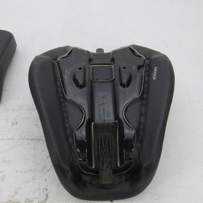 Harley OEM Solo Seat w/ Passenger Seat Pillion 10-17 Dyna 51503-10 515