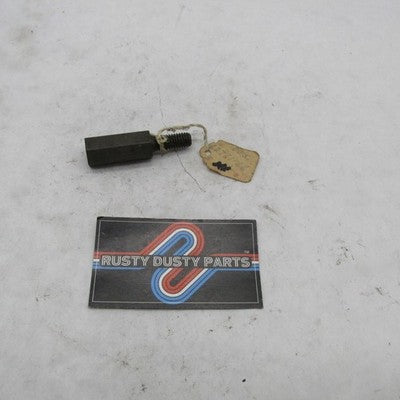 Harley-Davidson OEM NOS 66-69 XLCH Lunchbox Oil Tank Mounting Stud 627