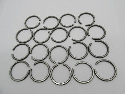 Lot of 19 Harley-Davidson NOS Roller Bearing Shim 9131