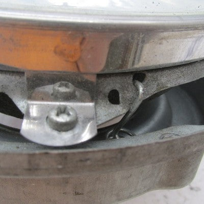 Harley Stock Touring Headlamp Mounting Bucket w/ Bosch Germany H4 7" H