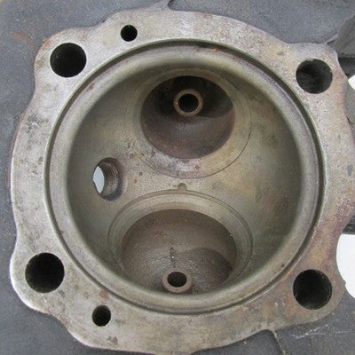 Harley Davidson OEM Ironhead 900cc Sportster Cylinder Heads 16682-71a