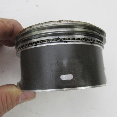 Pair of Harley-Davidson OEM Stock 99-06 Twin Cam 88 Pistons 22095-99