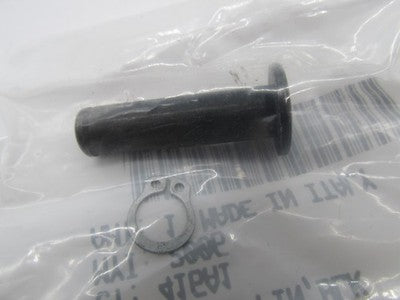 Lot of 4 Harley Davidson Genuine NOS Brake Lever Pivot Pin Kit Black 4