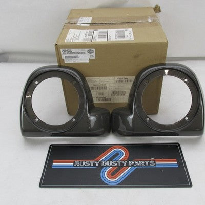 Harley OEM NOS Fairing Lower Speaker Enclosure, Industrial Gray 760004