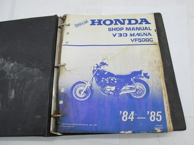 Honda Official Factory 1984-1985 V30 Magna VF500C Motorcycle Service S
