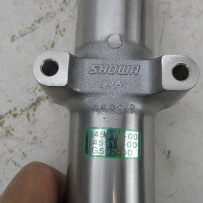 Pair of Harley OEM Showa Lower Fork Sliders Softail 00-06 L45916-00 R4