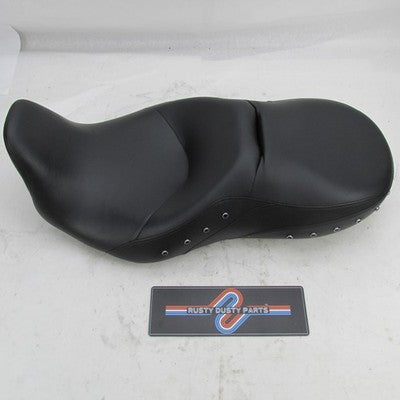 Harley Davidson Genuine NOS NIB Studded Low Reach Seat Touring 5200003