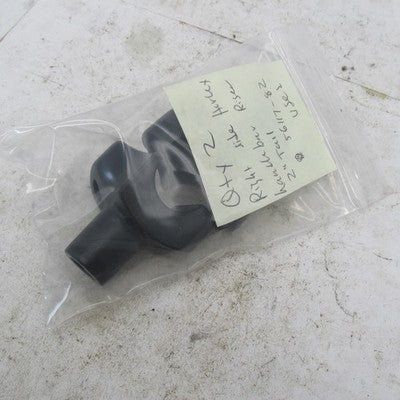 (1) Single Harley Genuine Right Side Handlebar Riser Tail Black 56117-