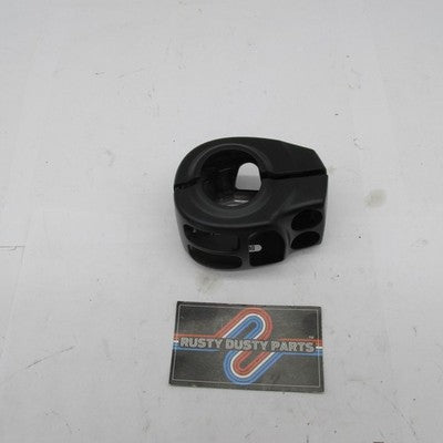 Pair of Right Side Handlebar Switch Housings 71500340 71500348