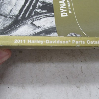 Harley-Davidson Official Factory 2011 Dyna Models Parts Catalog 99439-