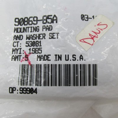 Lot of 12 Harley OEM NOS Tour-Pak Nylon Mounting Pad & Washer Set 9086