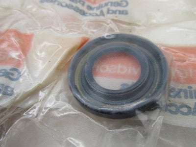 Lot of 10 Harley Davidson Genuine NOS Aermacchi Oil Seals 12007P