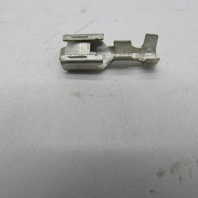 Lot of 33 Harley-Davidson OEM NOS 14 AWG Female Terminals 72207-94