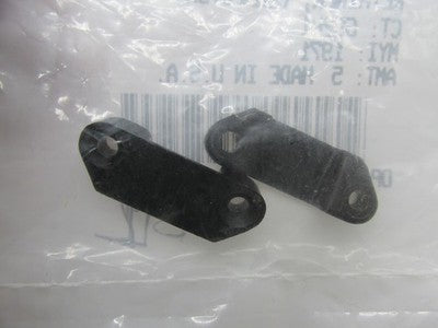 Lot of 2 Harley OEM NOS Alternator Stator plug Connector Retainers Blk
