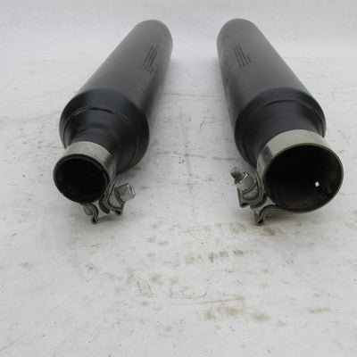 Pair of Harley Davidson OEM Blk Mufflers 17+ Touring 64900766A 6490076