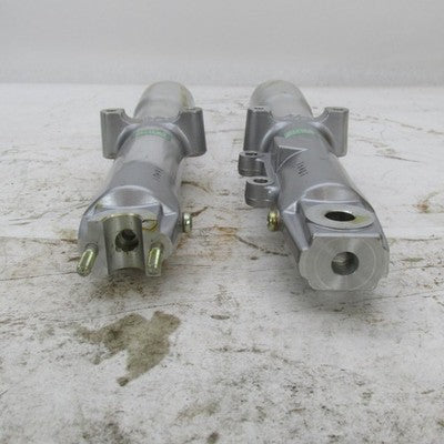 Pair of Harley OEM 00-06 Softail Showa Lower Fork Sliders R45915-00 L4