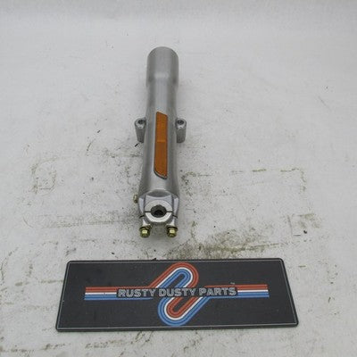 Harley Davidson OEM 00-06 Softail Right Lower Fork Slider Leg 45915-00