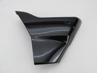 Harley Davidson Genuine NOS Vivid Black Right Side Tri Glide Cover 572