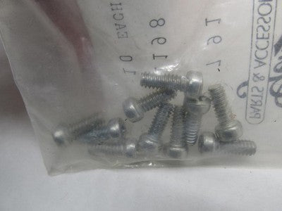 Lot of 10 Harley-Davidson Genuine NOS Screws 1198