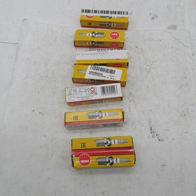 Lot of 8 NGK NEW DPR7EA-9 Standard Resistor Spark Plugs 5129