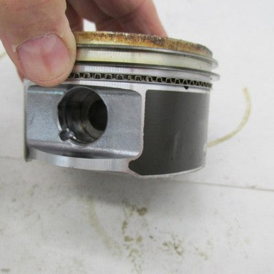 Harley Davidson OEM Stock Pair 99-06 Twin Cam 88ci Pistons 22095-99B