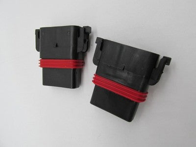 LOT of 2 Harley-Davidson NOS 2-Way Female Housing Connector 73301-04