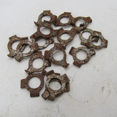 Lot of 16 Harley-Davidson OEM NOS Shifter Cam Bolt Lock Tabs 34069-71