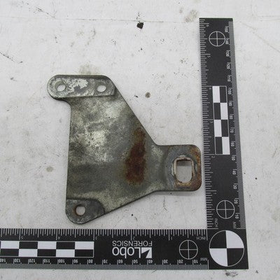 Harley-Davidson OEM 99-17 Dyna Front Header Exhaust Mount Bracket 6597