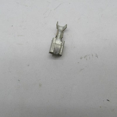 Lot of 33 Harley-Davidson OEM NOS 14 AWG Female Terminals 72207-94