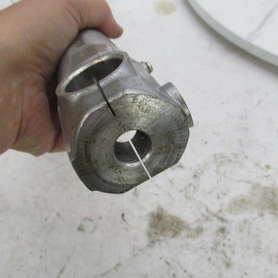 Harley Davidson Showa OEM Pair of Front Fork Slider 45947-04 (R) 45948